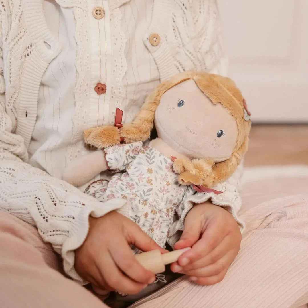 Little Dutch® Punčka Julia M (35 cm) Little Dutch