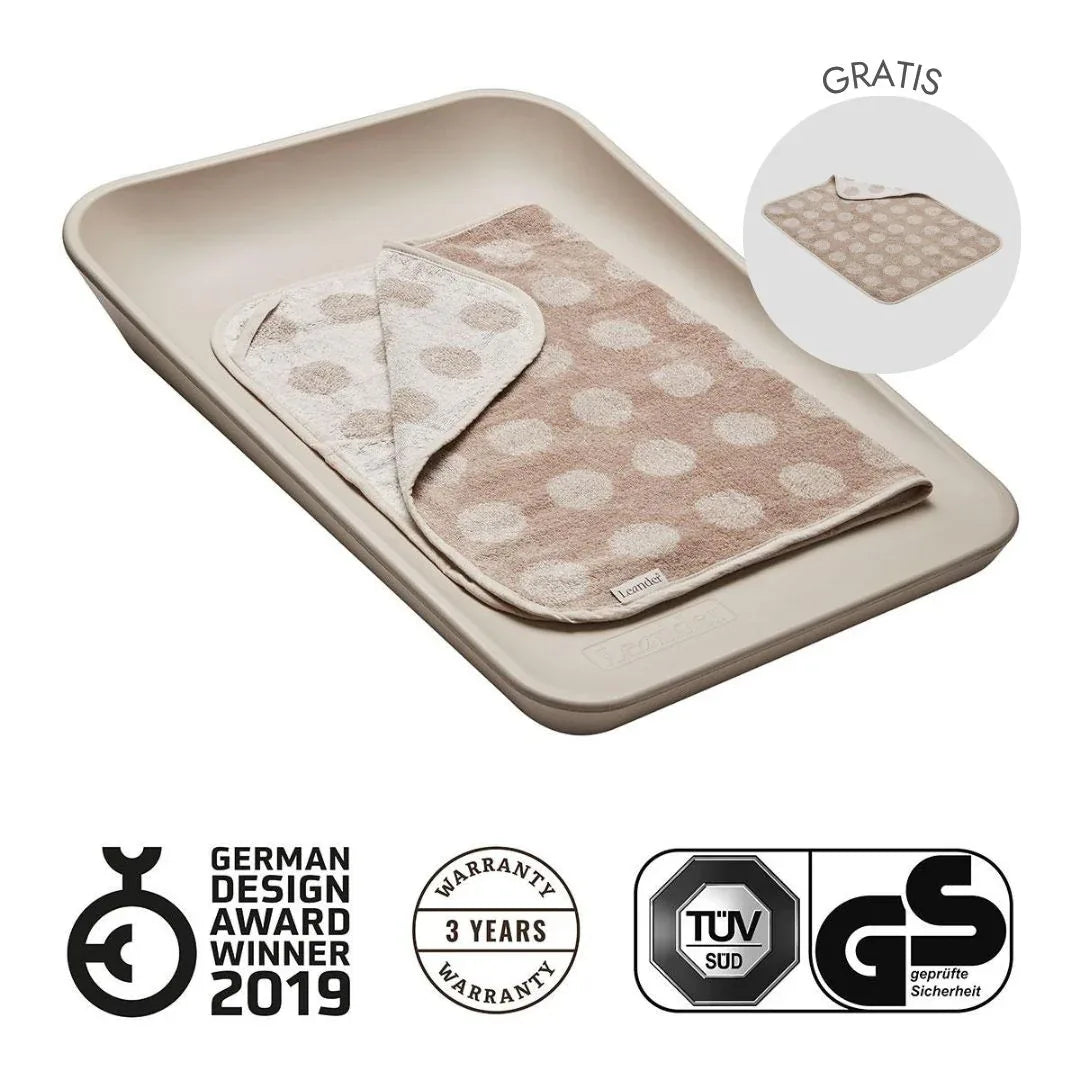 Leander® Previjalna podloga Matty™ Cappuccino Leander