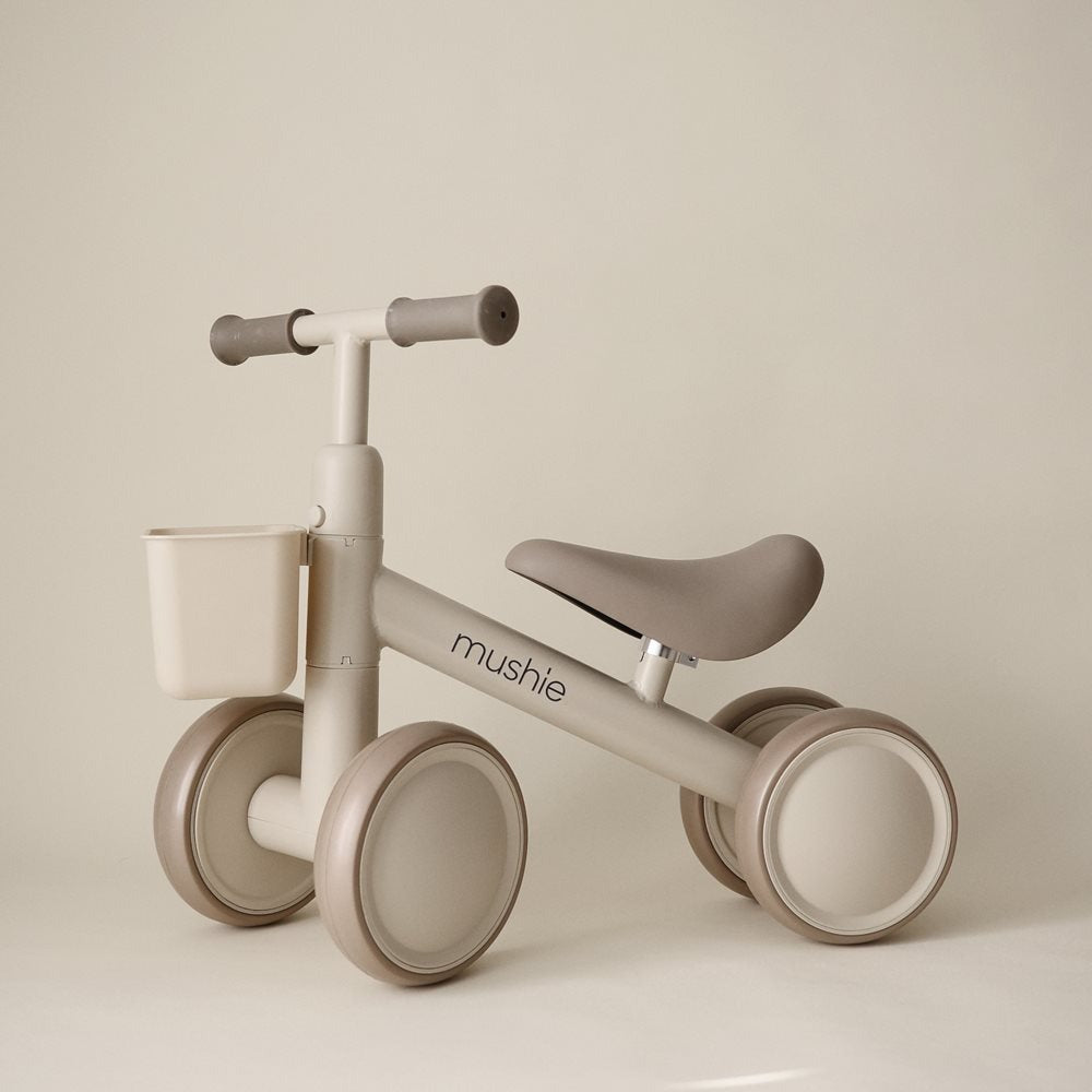 Mushie® Poganjalček Shifting Sand Mushie