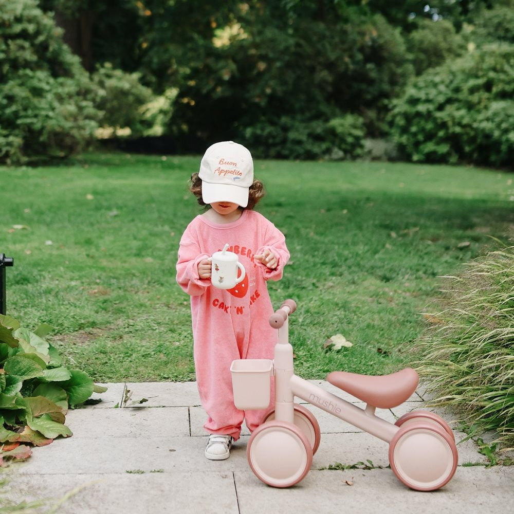 Mushie® Silikonski kozarček s slamico Fairy Mice Mushie