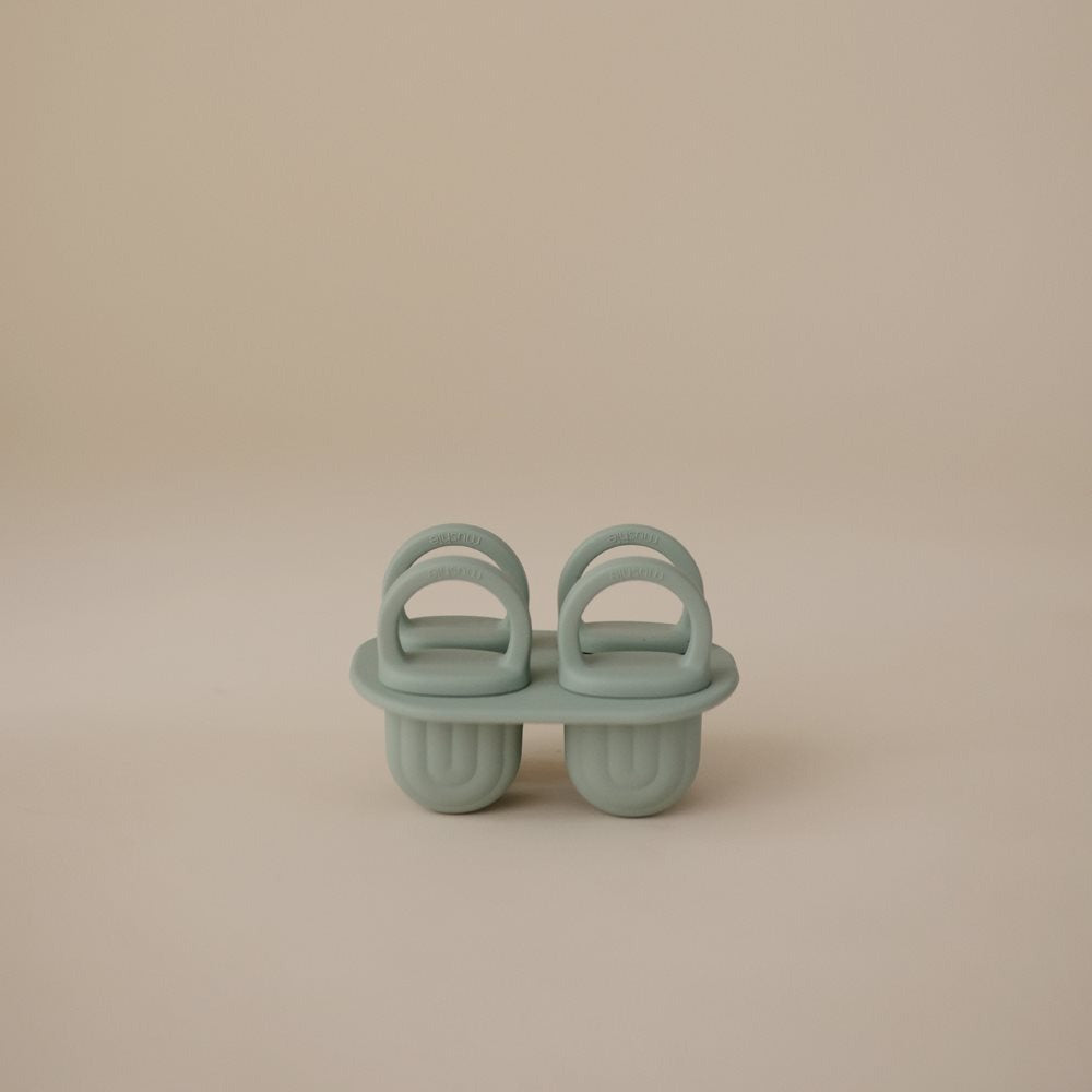 Mushie® Silikonski modelček za sladoled Cambridge Blue Mushie