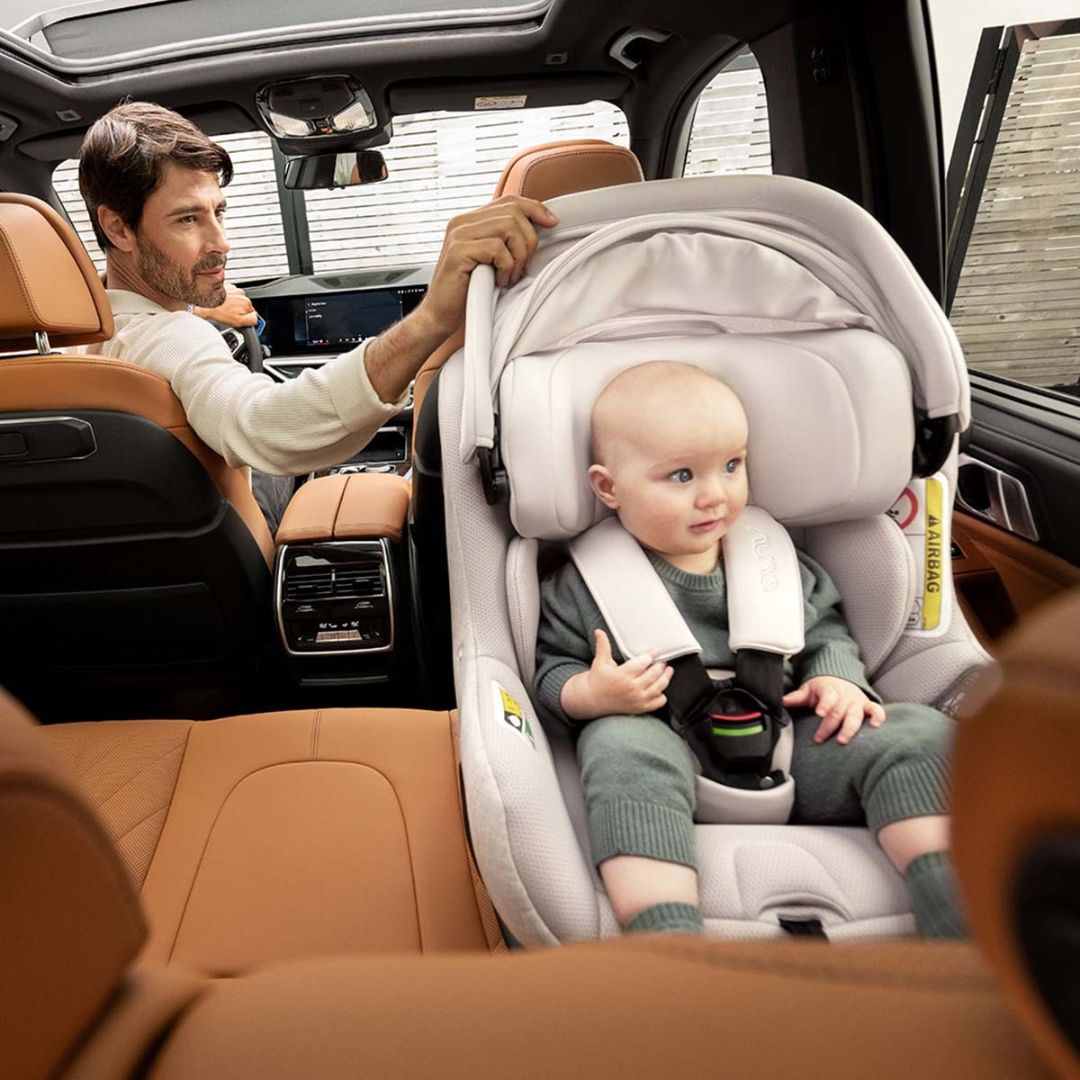 Nuna® Otroški avtosedež Pruu™ Aire 360° i-Size (40-105 cm) Biscotti Nuna