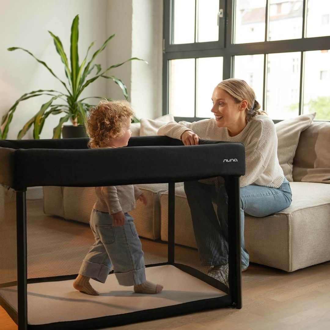 Nuna® Prenosna posteljica Paal™ Granite Nuna