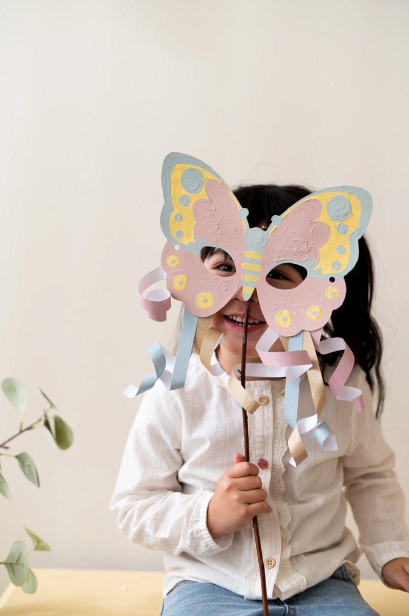 Little Dutch® Knjiga s škarjami Rosa & Friends Little Dutch