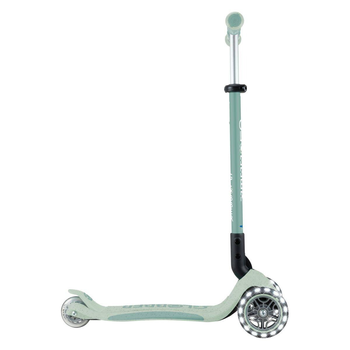 Globber® Zložljivi otroški skiro GO UP deluxe 360° s svetlečimi kolesi Pistacchio